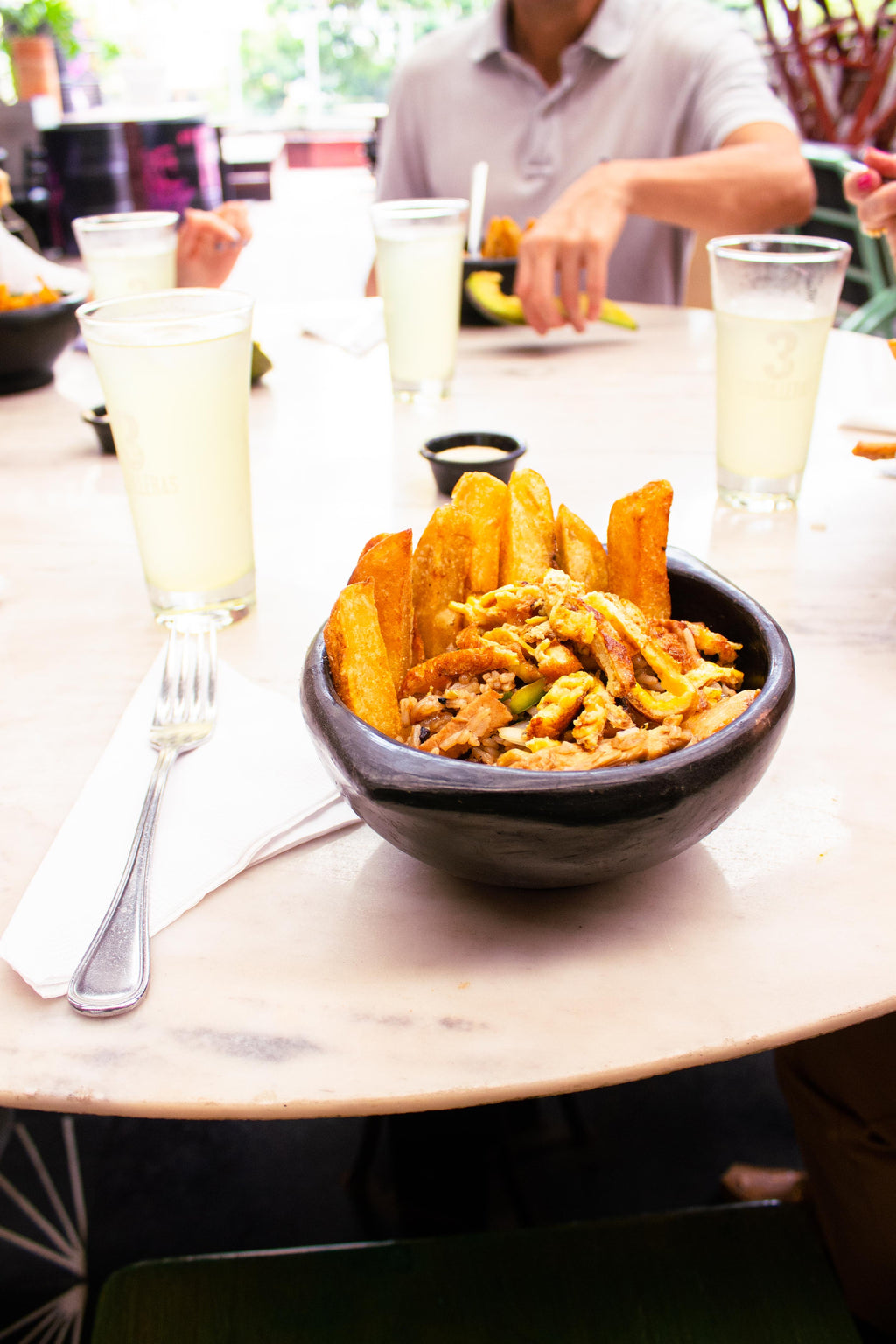 Arroz al wok con pollo y cerdo - Almuerzo Radical Ibague